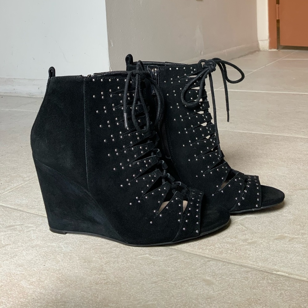 Jessica Simpson Studded Lace Up Black Wedges